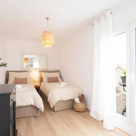 Sunny Roselani Mykonos Town